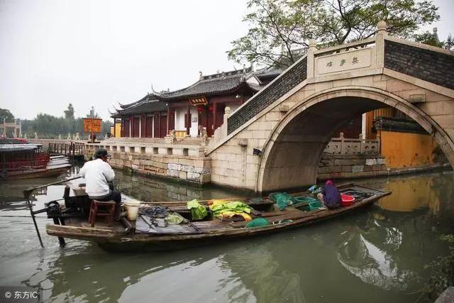 顿涅茨克市非常注重体育建设，当地在运动项目上取得过怎样的成绩？游戏画面